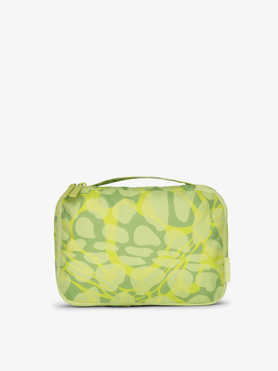 CALPAK small packing cubes with top handle in abstract print green