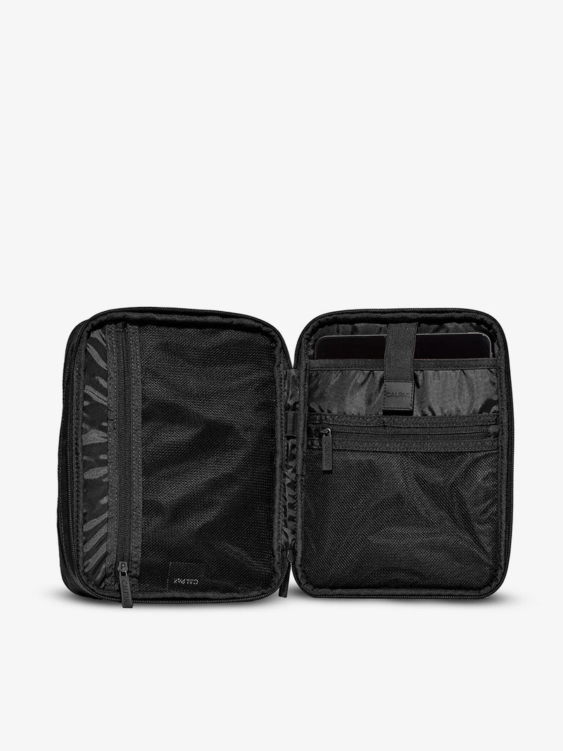 CALPAK Interior of tablet organizer in black