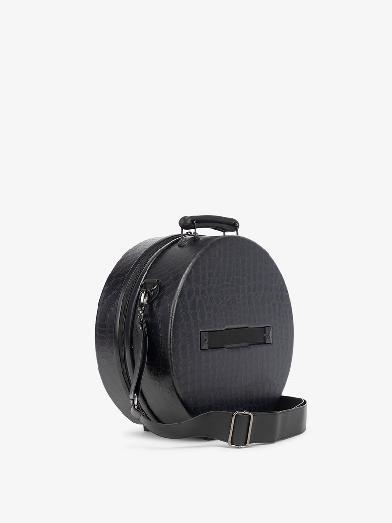 Trnk small hat storage box with shoulder strap