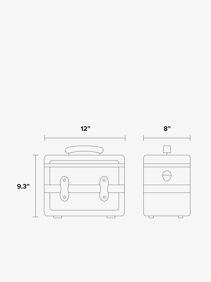 Trnk vanity case dimensions; 